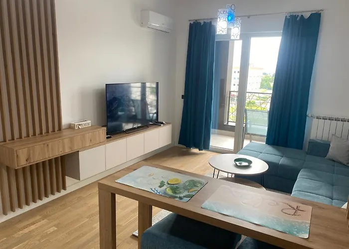 Apartman Hanna With Free Garage Parking